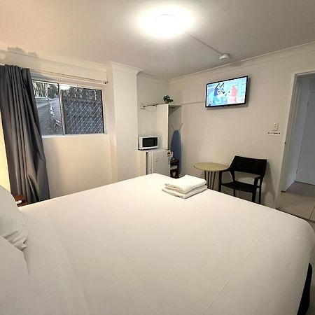 Browns Broadbeach Gold Coast Exterior photo