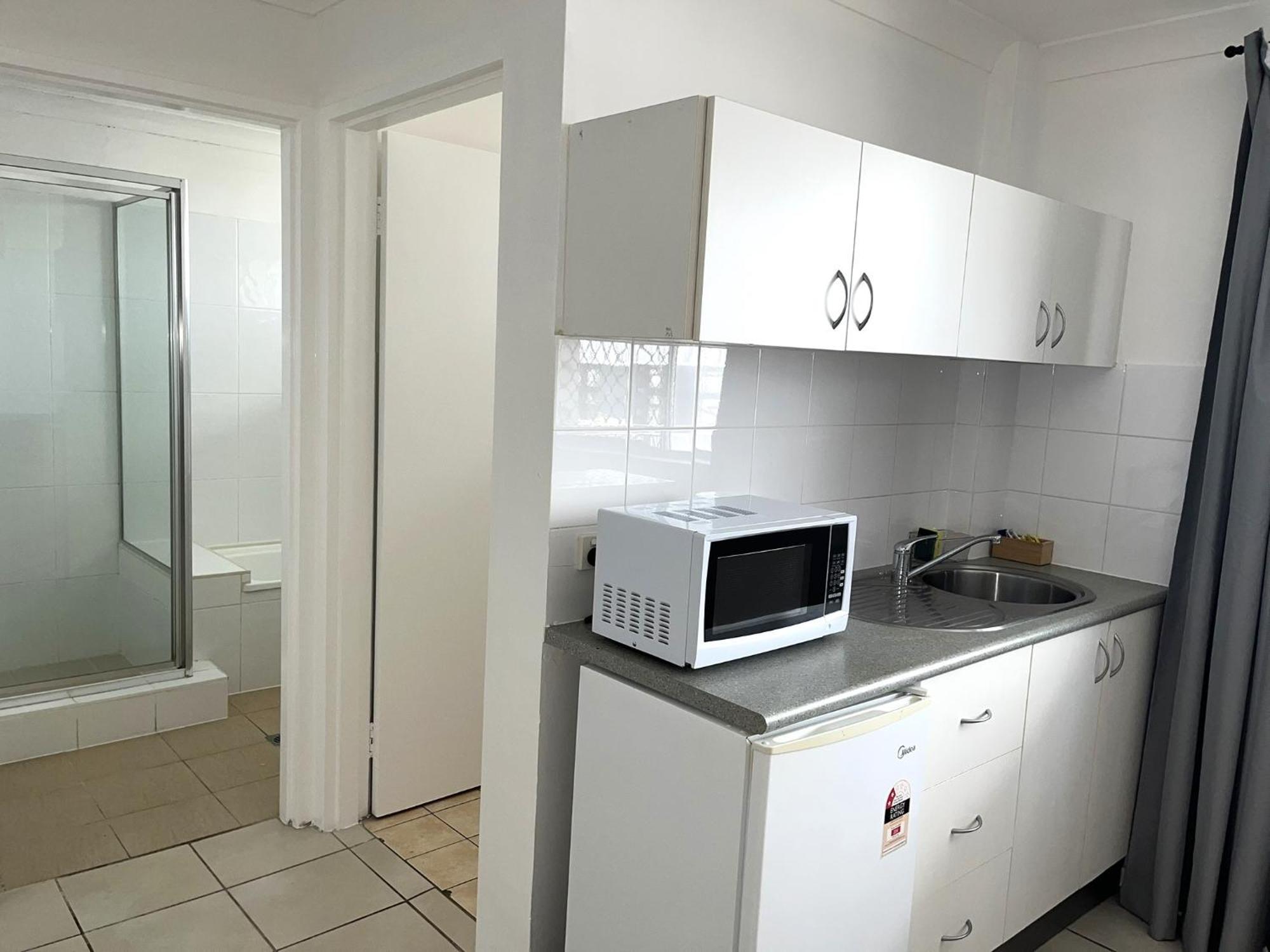 Browns Broadbeach Gold Coast Exterior photo