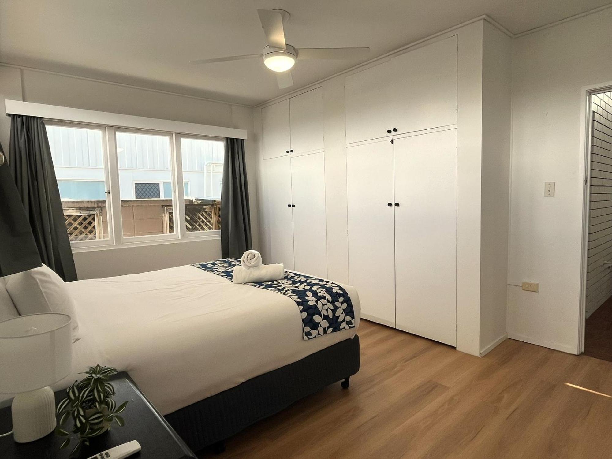 Browns Broadbeach Gold Coast Exterior photo