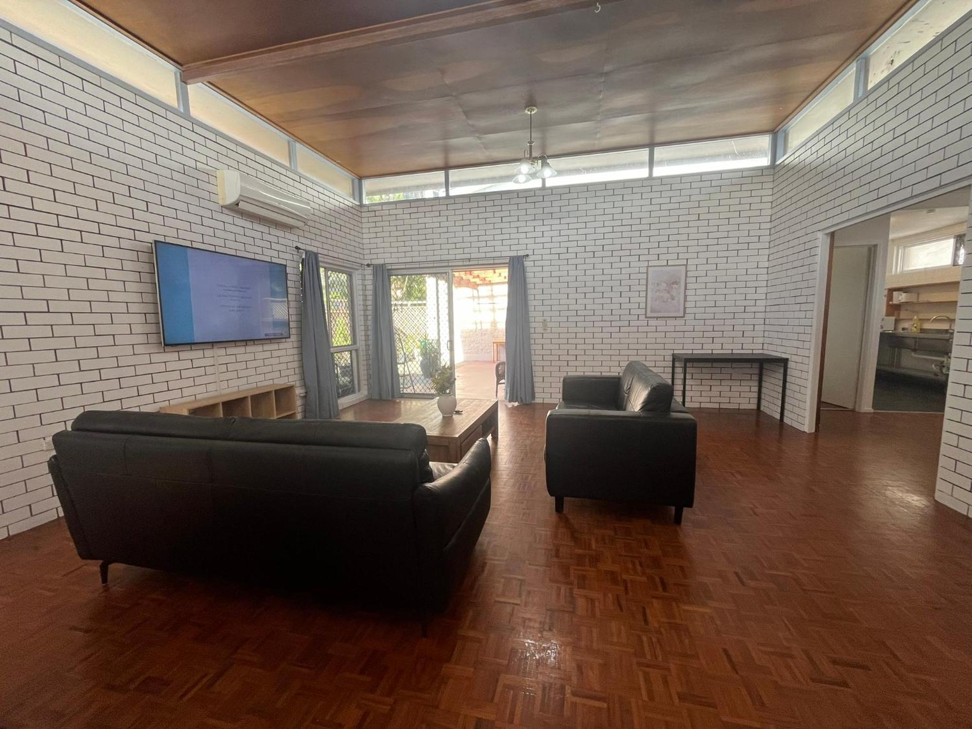 Browns Broadbeach Gold Coast Exterior photo